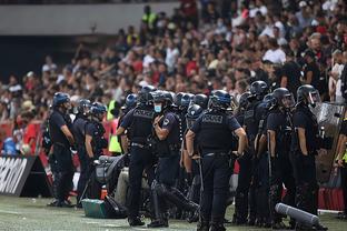 蓝军枪手 天王山之前 先在欧冠褪一层皮吧（天王山前夜，蓝军与枪手先在欧冠挨一场硬仗）