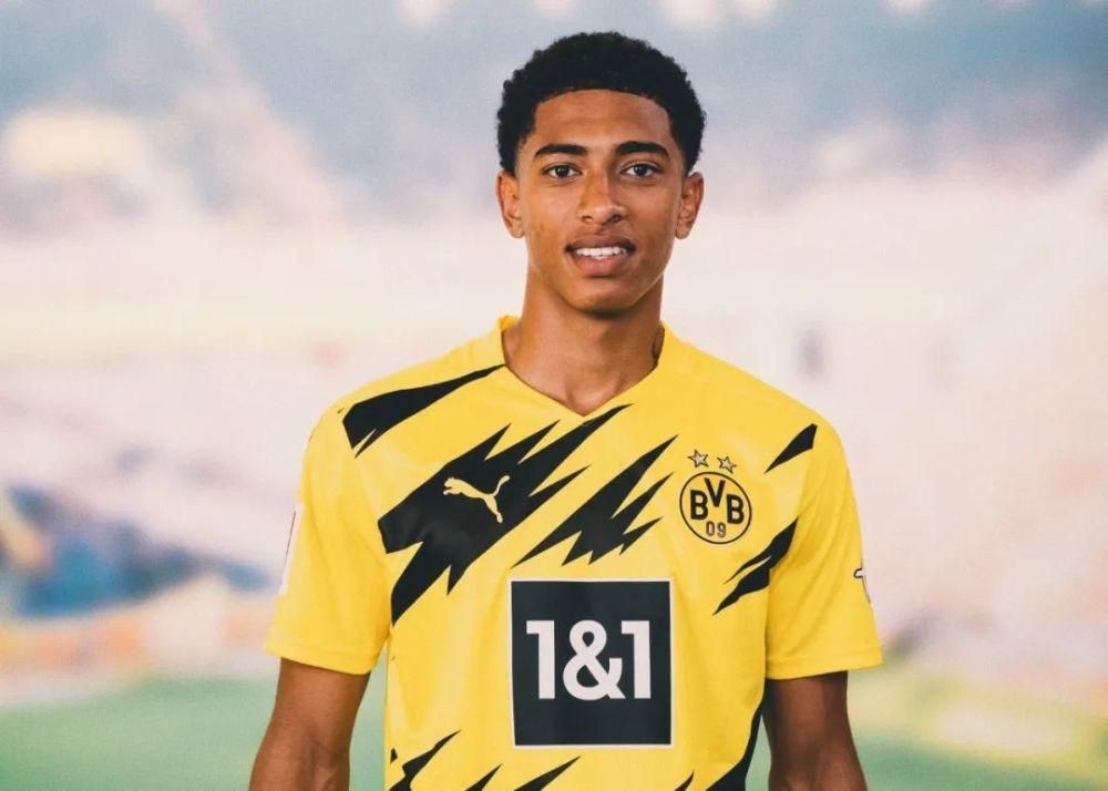 意甲主帅年薪榜：孔蒂、阿莱格里前2，斯帕莱蒂第4，齐沃第8（意甲主帅薪资榜：孔蒂与阿莱格里占据前二，斯帕莱蒂第4、齐沃第8）