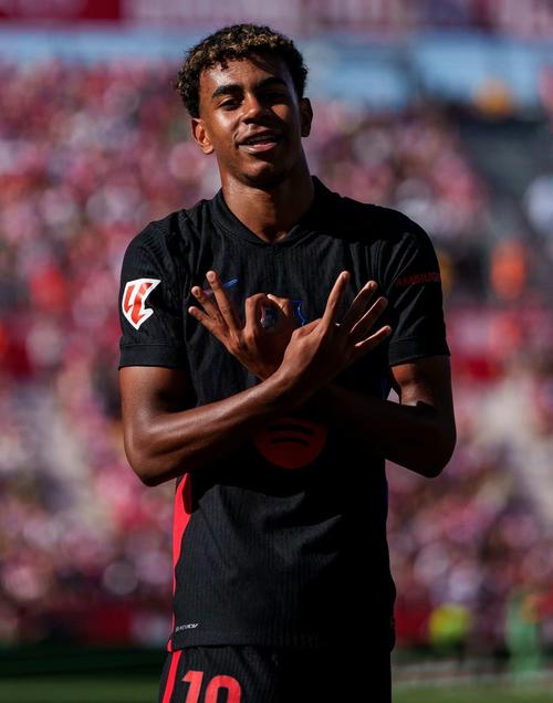 图拉姆：我还在恢复状态；萨拉赫？利物浦有很多人能改变比赛（图拉姆：仍在恢复；谈萨拉赫：利物浦多人能改变战局）