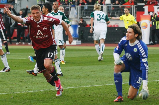 世体：齐达内只想执教法国，皇马高层不会邀请他（世体：齐达内只愿执教法国队，皇马高层无意邀请）